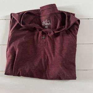 Maroon long sleeve Henley. Never worn, was just too small. Size medium.